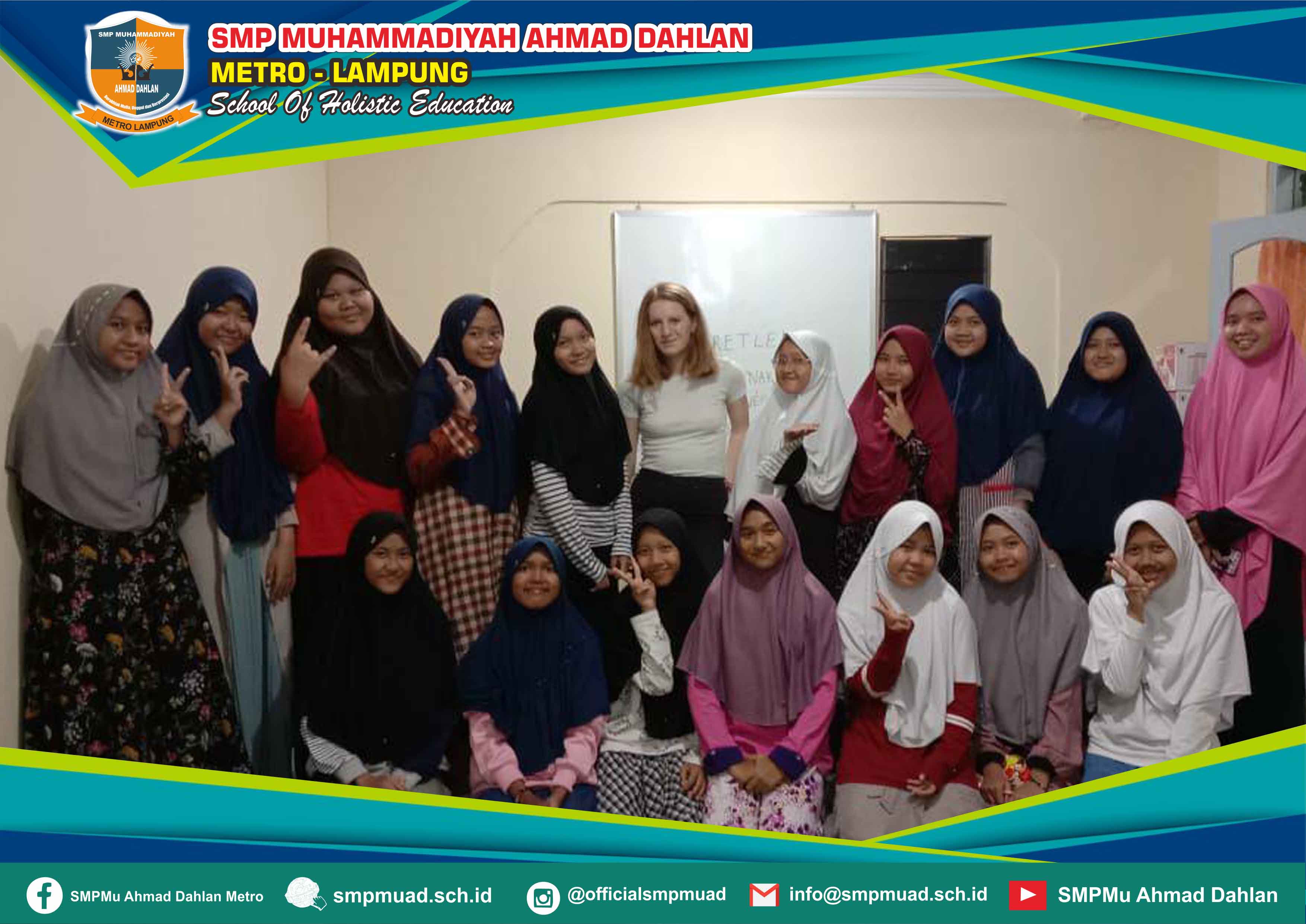 Students Exchange Madrasah Mualimat Yogyakarta Day 6