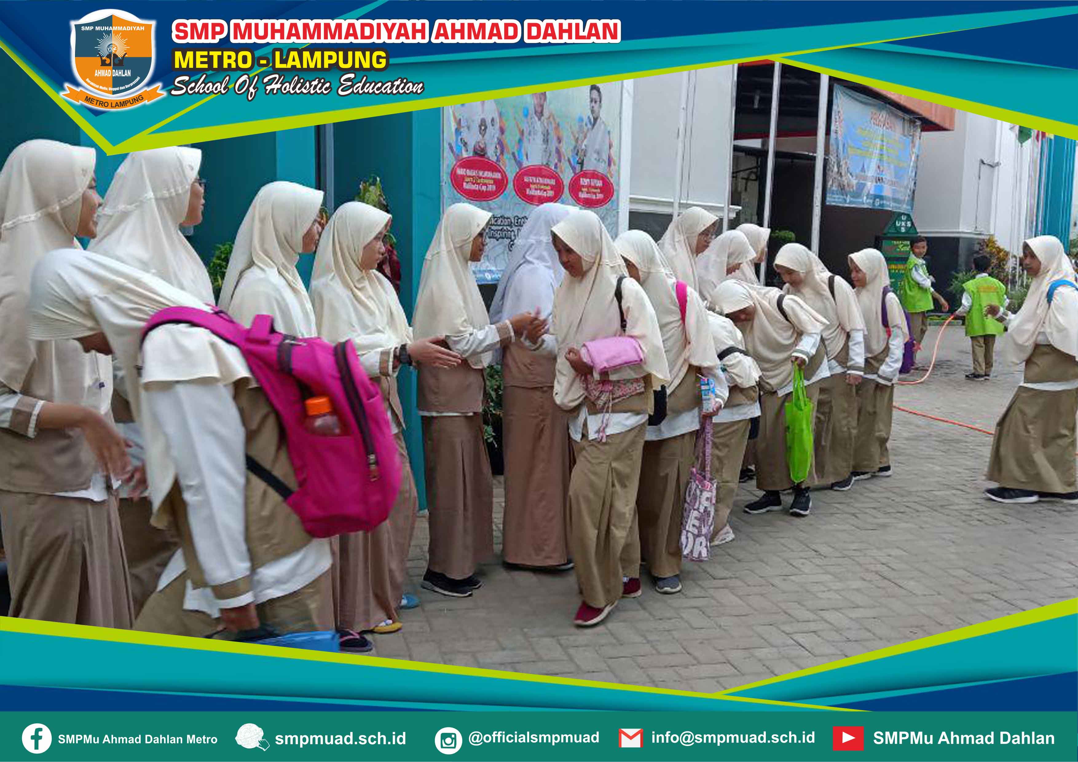 Budaya 4S di SMPMu Ahmad Dahlan Metro Lampung